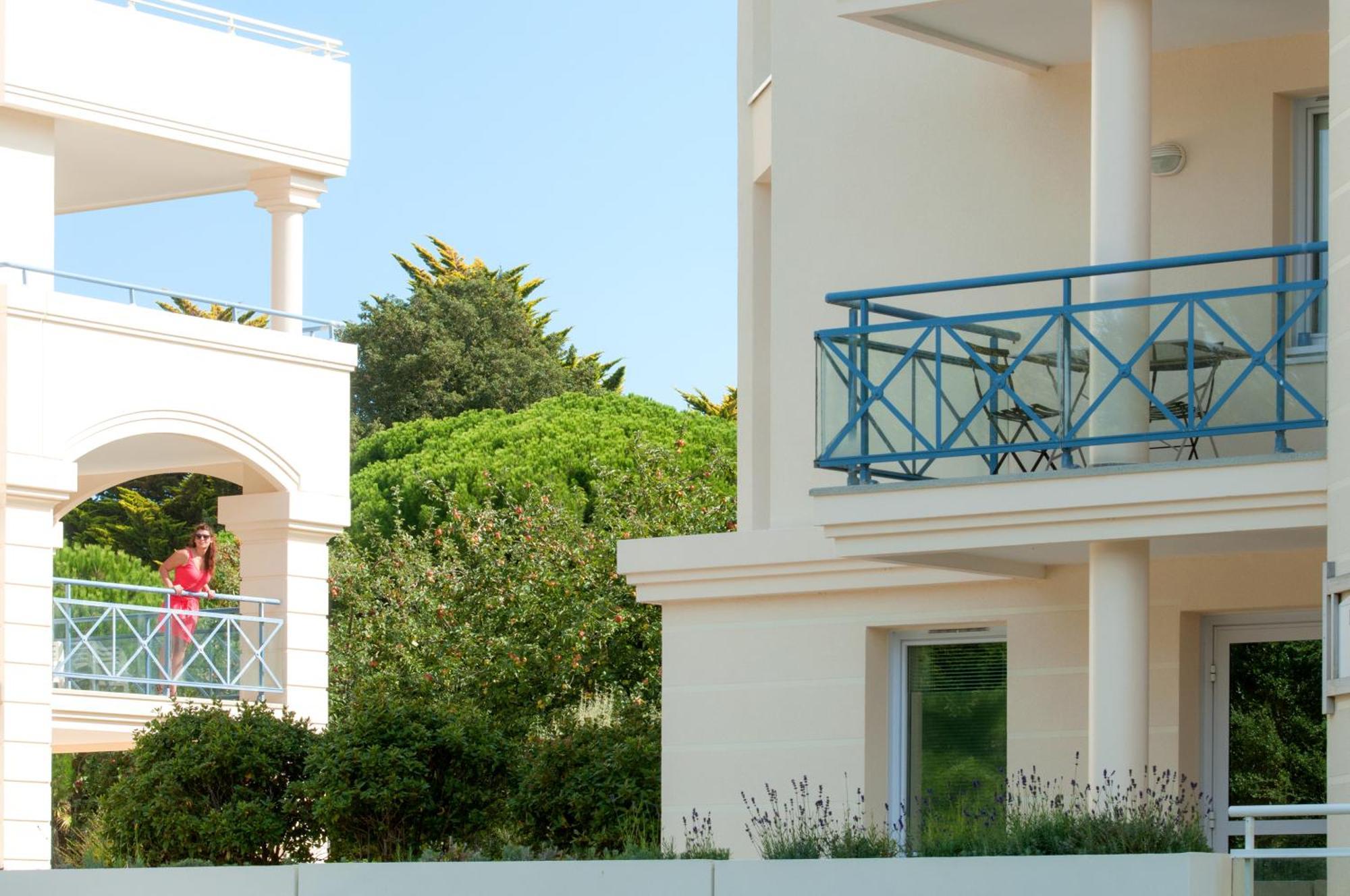 Goelia - Residence Royal Park Ла-Боль-Эскублак Экстерьер фото